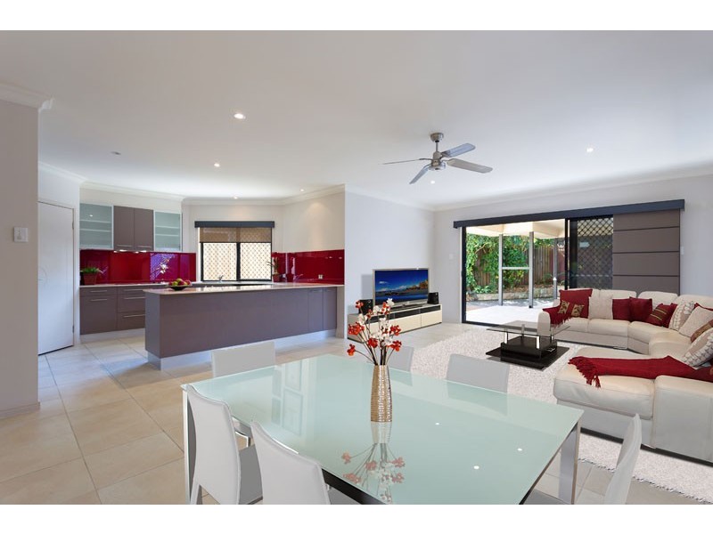 3 Coonawarra Drive, Carseldine QLD 4034