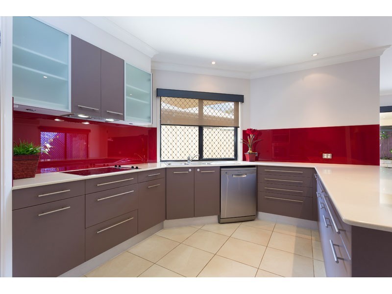 3 Coonawarra Drive, Carseldine QLD 4034