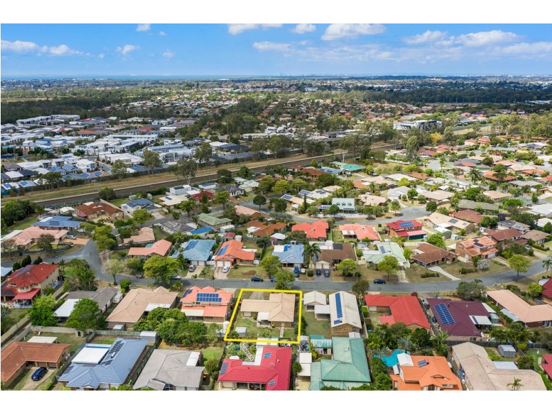 18 Allira Crescent, Carseldine QLD 4034