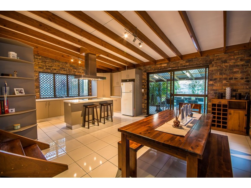 118 Landsboro Avenue, Boondall QLD 4034