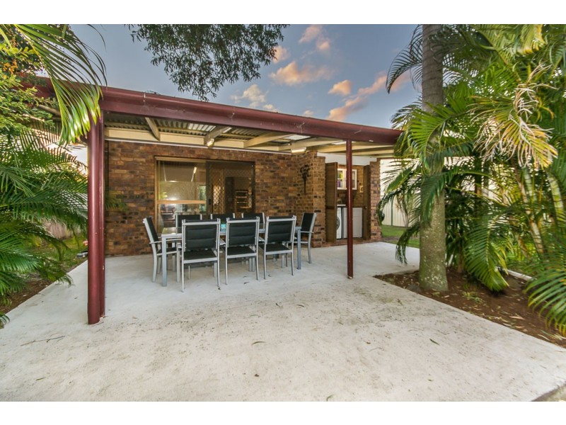 118 Landsboro Avenue, Boondall QLD 4034