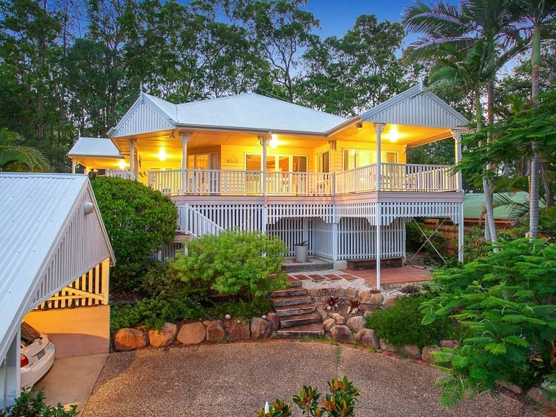 32 Peterson Place, Bridgeman Downs QLD 4035