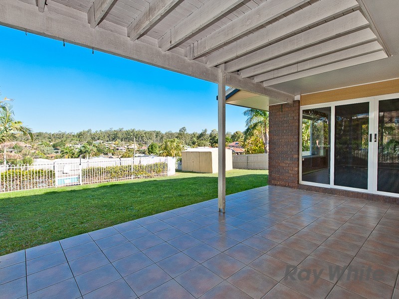 33 Daniel Drive, Albany Creek QLD 4035