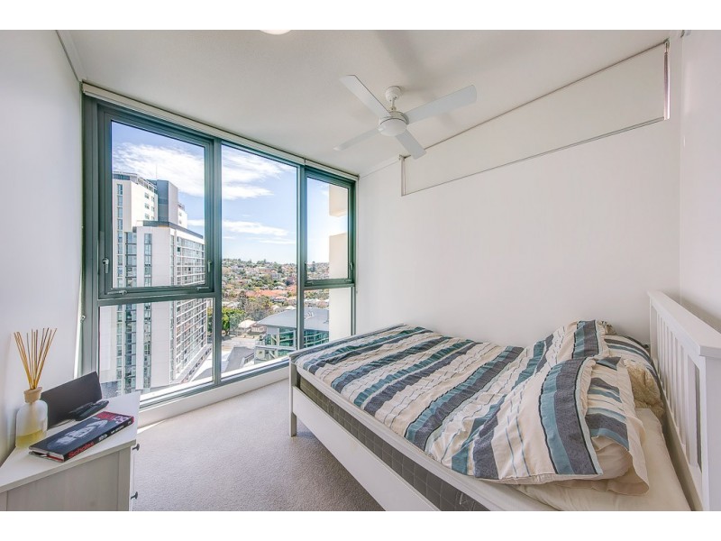 21311/8 Hercules Street, Hamilton QLD 4007