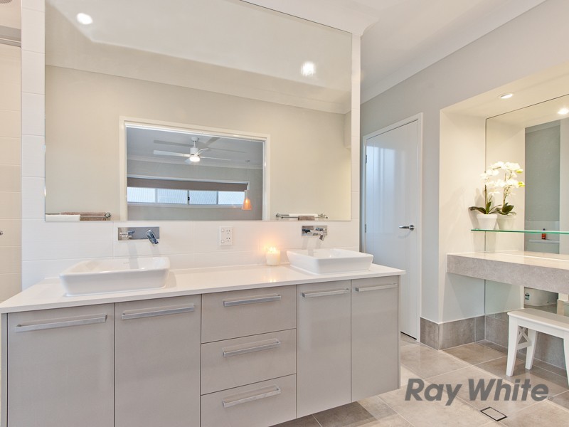 26 Junior Terrace, Northgate QLD 4013