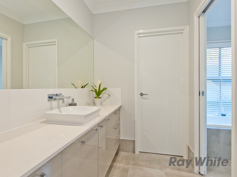 26 Junior Terrace, Northgate QLD 4013