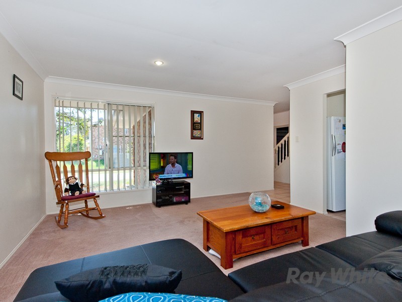 2 Grevillea Place, Bridgeman Downs QLD 4035