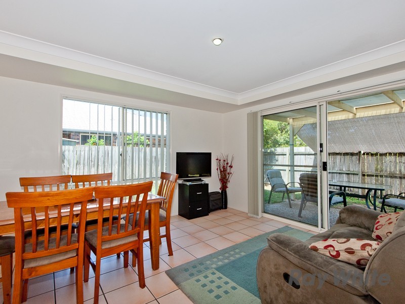 2 Grevillea Place, Bridgeman Downs QLD 4035