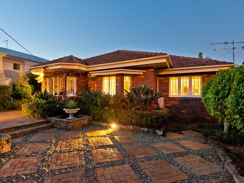 99 Constitution Road, Windsor QLD 4030