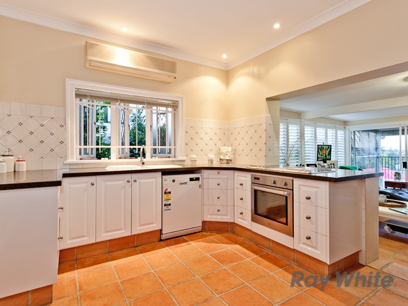 99 Constitution Road, Windsor QLD 4030