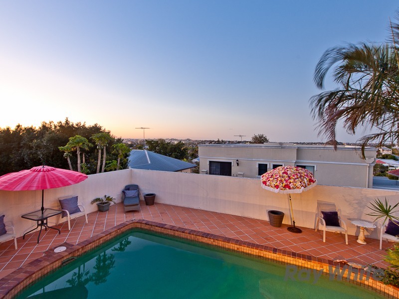 99 Constitution Road, Windsor QLD 4030