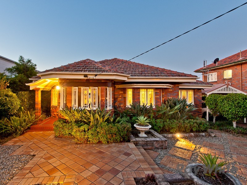 99 Constitution Road, Windsor QLD 4030