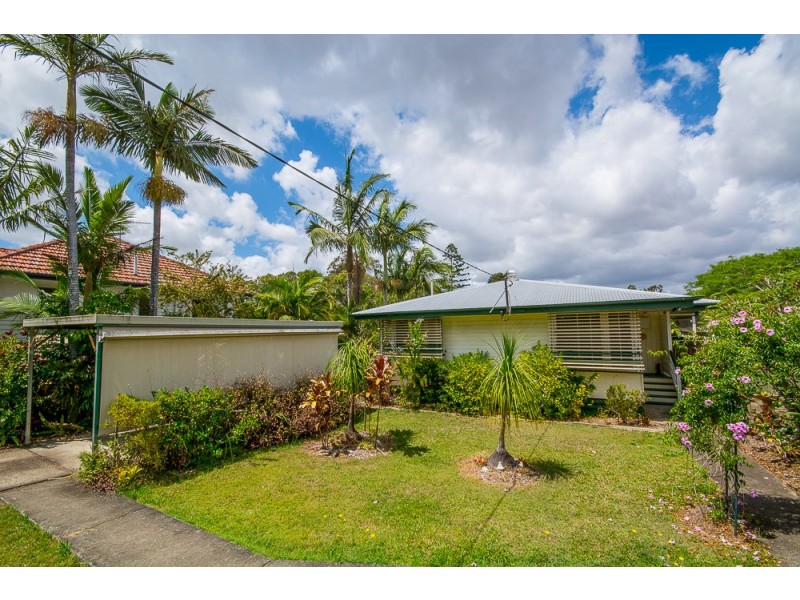 14 Chesterfield Street, Wavell Heights QLD 4012