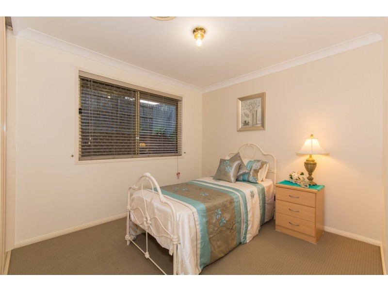 7 Lorenc Place, Bridgeman Downs QLD 4035