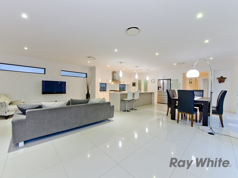 23 Junior Terrace, Northgate QLD 4013