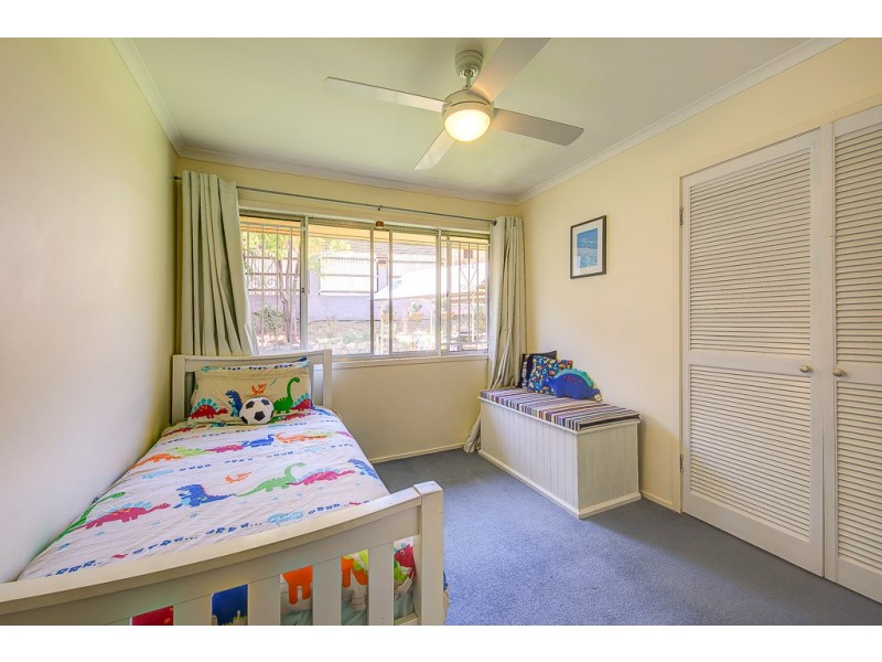 22 Eurobin Crescent, Ferny Hills QLD 4055