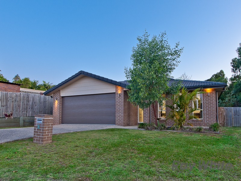 3 Franzin Drive, Cashmere QLD 4500
