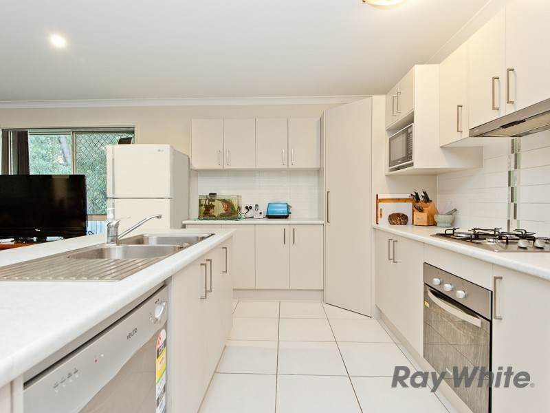 3 Franzin Drive, Cashmere QLD 4500