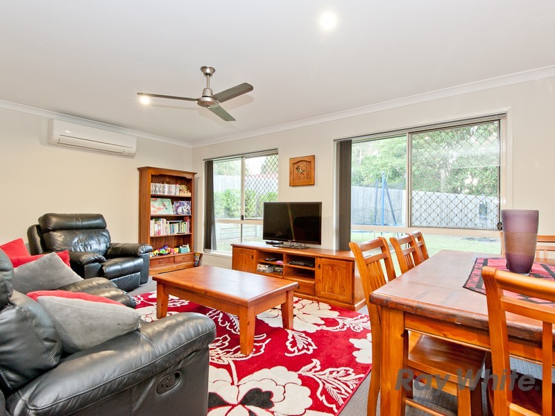 3 Franzin Drive, Cashmere QLD 4500