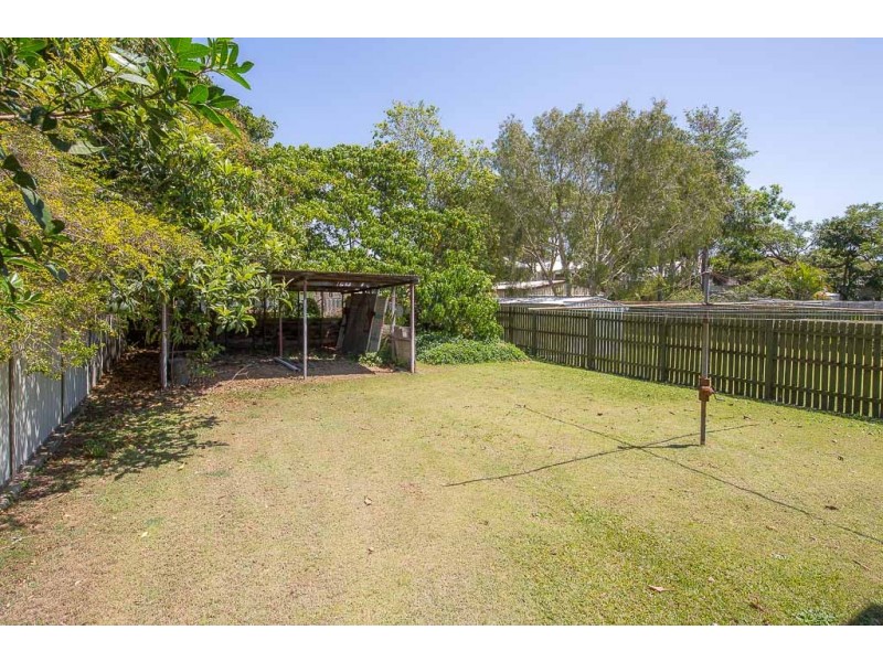 32 Yacht Street, Clontarf QLD 4019