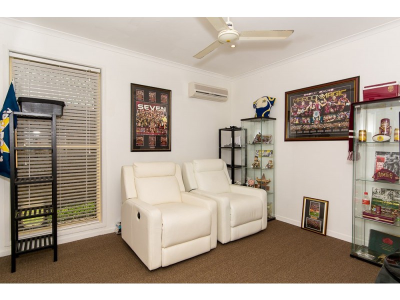 39 Lilly Pilly Crescent, Fitzgibbon QLD 4018