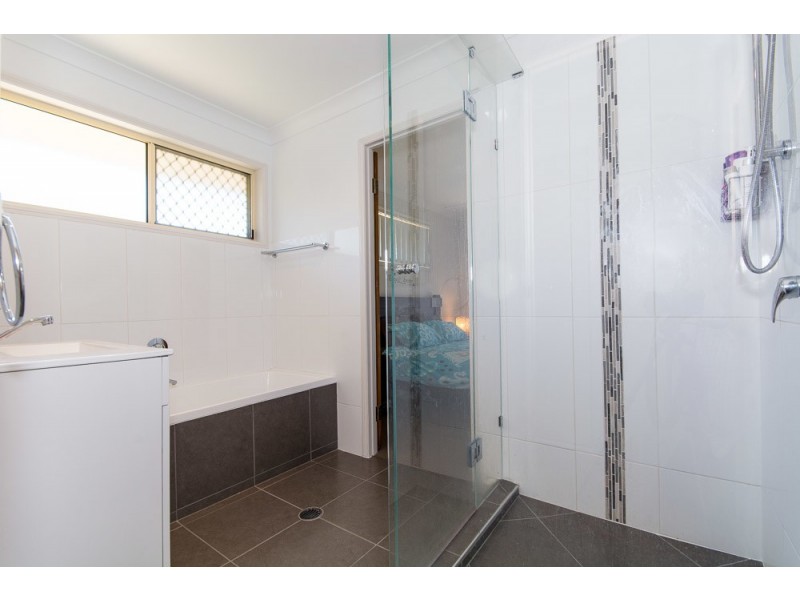 1346 Old North Road, Bray Park QLD 4500