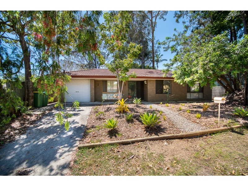 11 St Quentin Road, Petrie QLD 4502