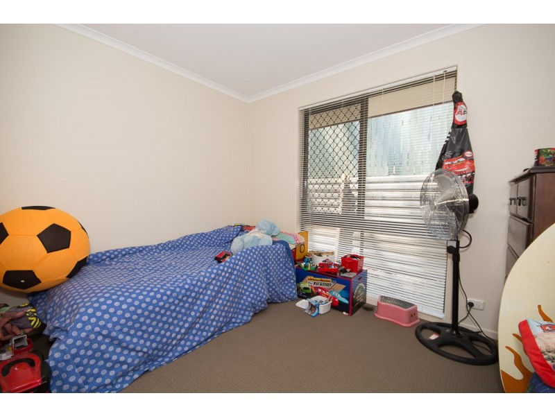 11 St Quentin Road, Petrie QLD 4502