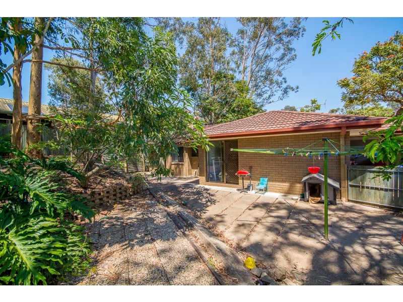 11 St Quentin Road, Petrie QLD 4502