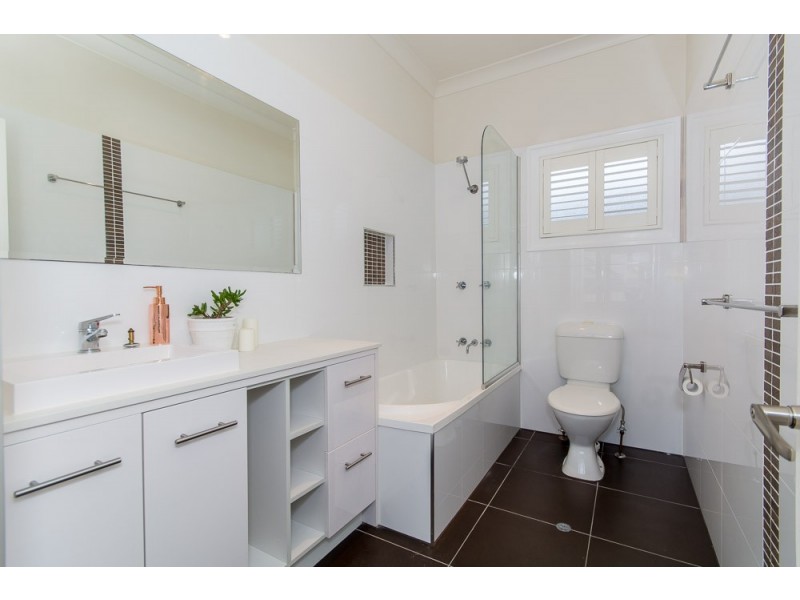 144 Normanhurst Road, Boondall QLD 4034