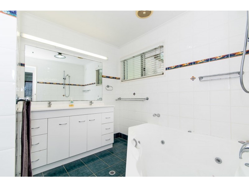 130 Stanley Street, Strathpine QLD 4500