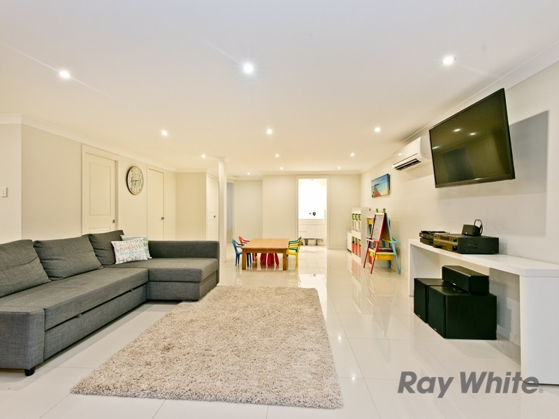28 O’Quinn Street, Nudgee Beach QLD 4014