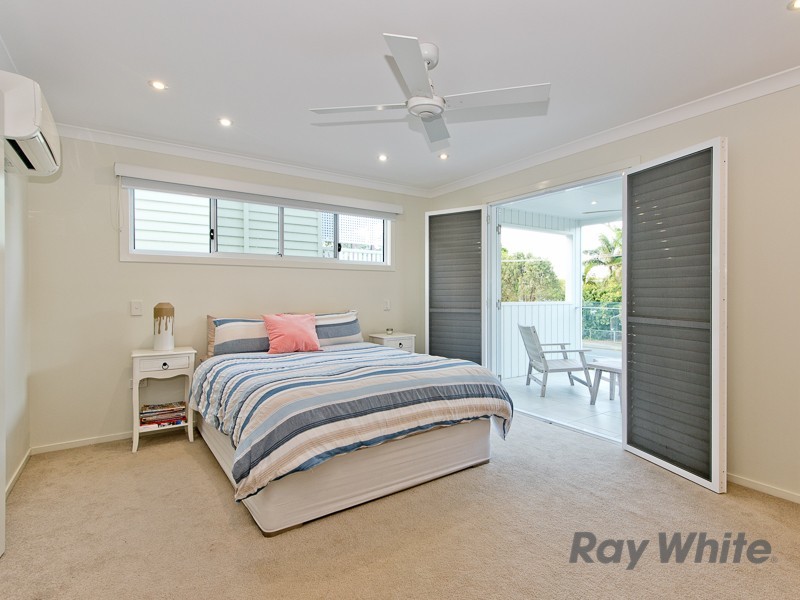 28 O’Quinn Street, Nudgee Beach QLD 4014