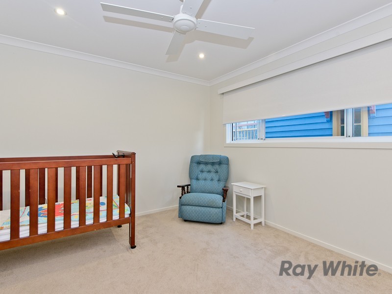 28 O’Quinn Street, Nudgee Beach QLD 4014