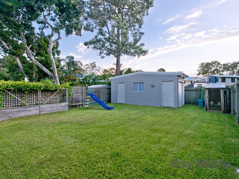 28 O’Quinn Street, Nudgee Beach QLD 4014