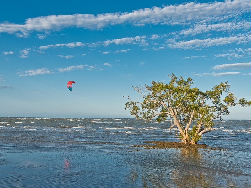 28 O’Quinn Street, Nudgee Beach QLD 4014