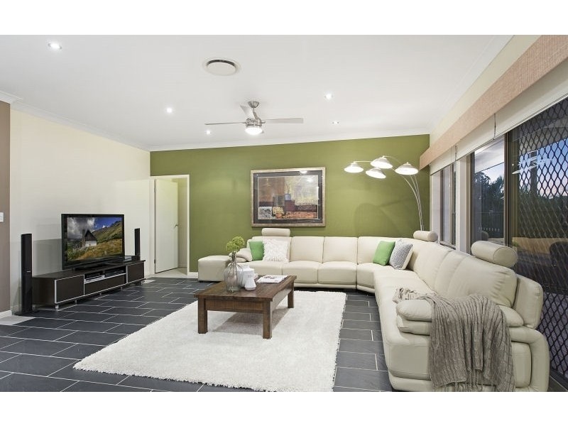 7 Bayberry Crescent, Warner QLD 4500