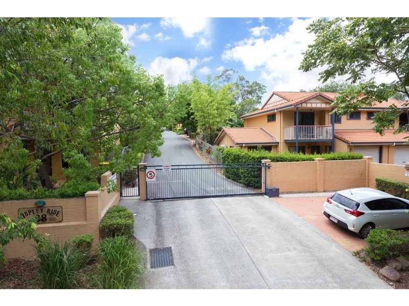 16/38 Kakanui Street, Aspley QLD 4034