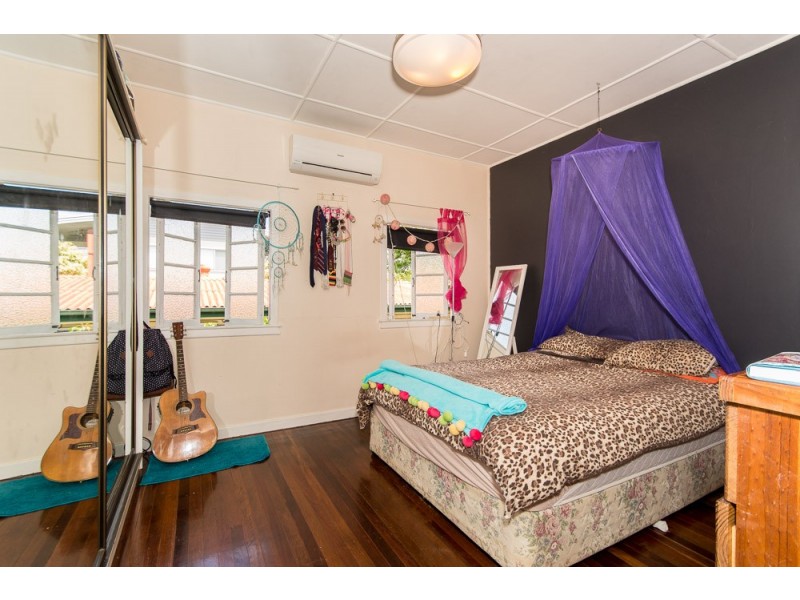 5 Lovegrove Street, Zillmere QLD 4034