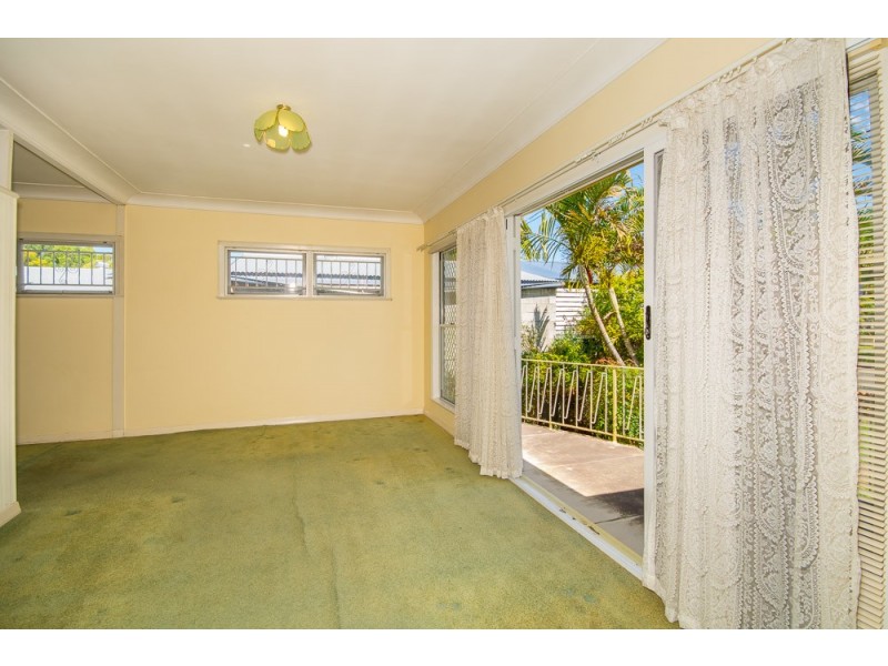 12 Ellerdale Street, Aspley QLD 4034