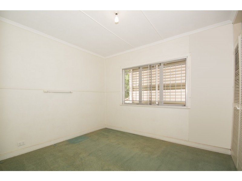 12 Ellerdale Street, Aspley QLD 4034