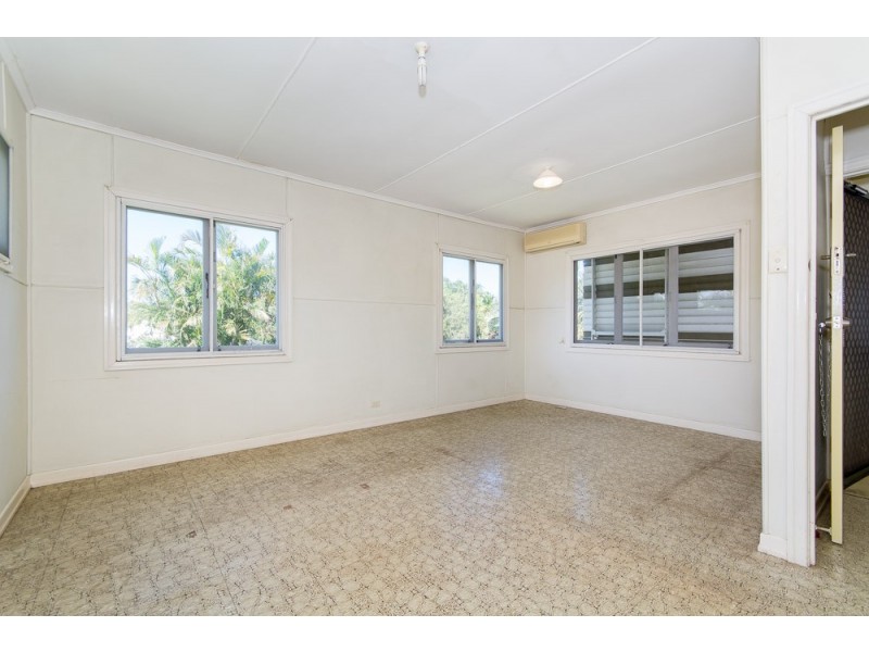 12 Ellerdale Street, Aspley QLD 4034