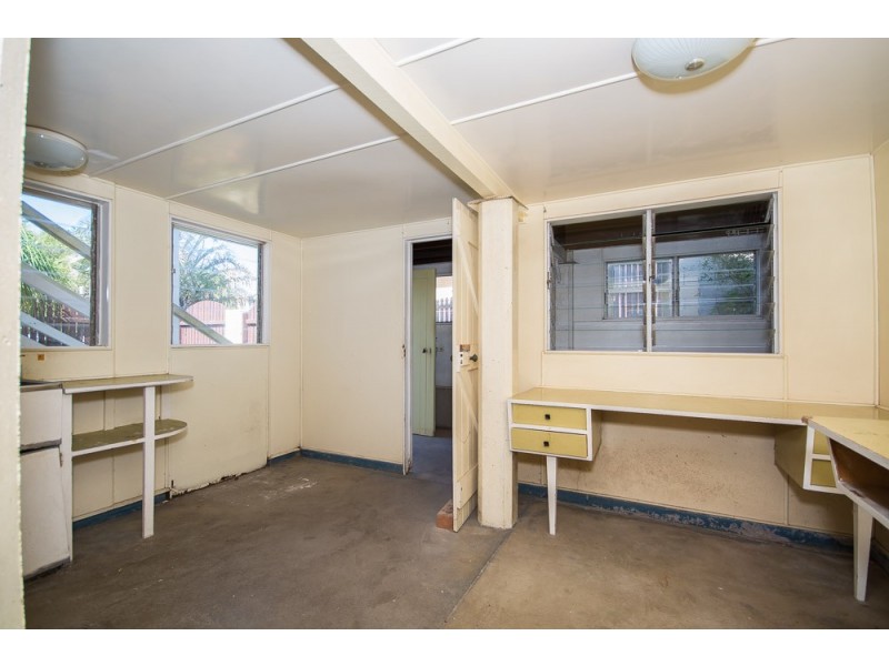 12 Ellerdale Street, Aspley QLD 4034