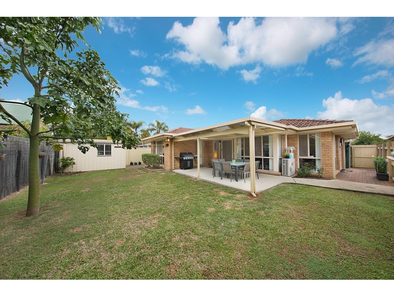 30 Desert Willow Way, Fitzgibbon QLD 4018