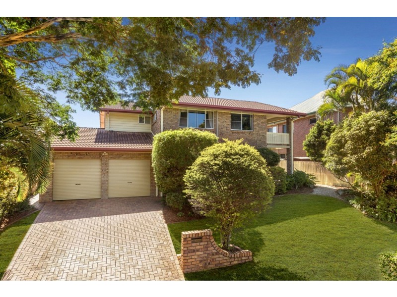 8 Frontignac Street, Carseldine QLD 4034