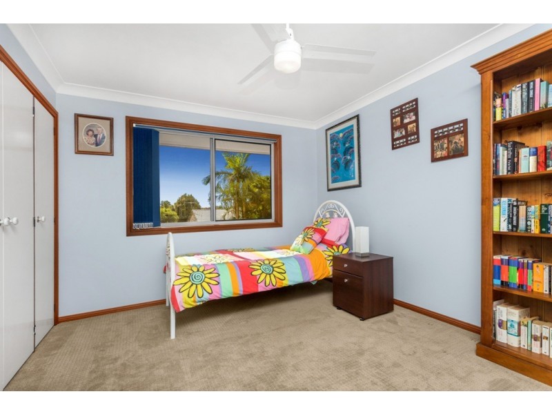 8 Frontignac Street, Carseldine QLD 4034