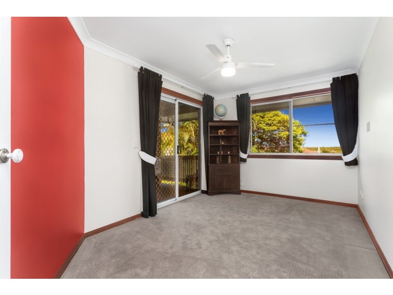 8 Frontignac Street, Carseldine QLD 4034