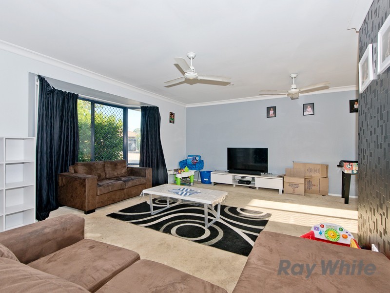 4 Oaktree Place, Bracken Ridge QLD 4017