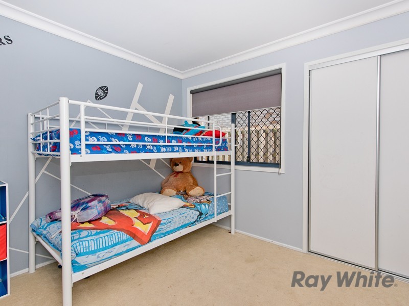 4 Oaktree Place, Bracken Ridge QLD 4017