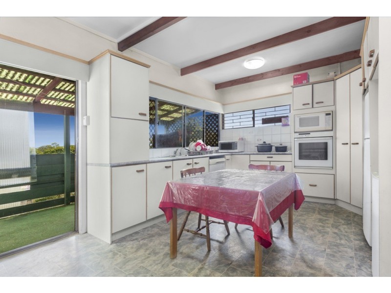 16 Northumbria Road, Boondall QLD 4034